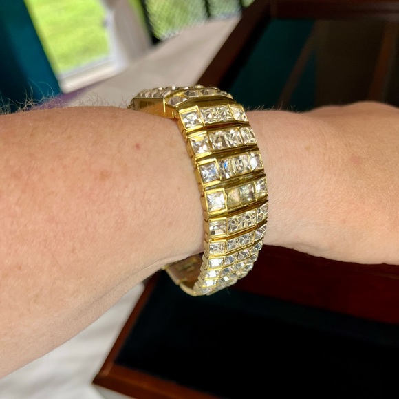 Suzanne Somers Crystal Embellished Gold Tone Watch - Picture 2 of 15